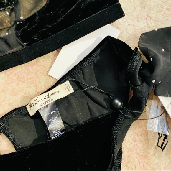 🍋FL&Ls🍋Lucky Dice Bow Bra&Panty Set-Large - Picture 13 of 16